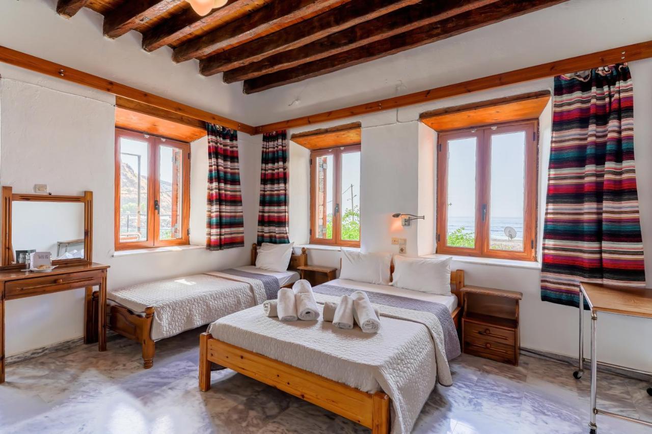 Xenia Hotel Sfakia Exterior photo